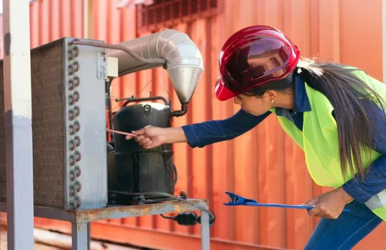 Asistencia técnica aerotermia Fujitsu